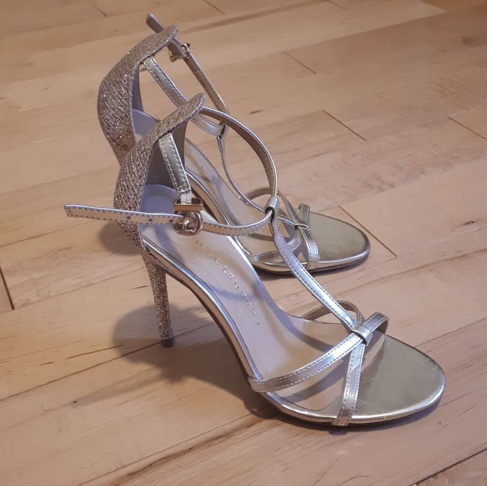 EUC Chinese Laundry Gold Strappy Sandals